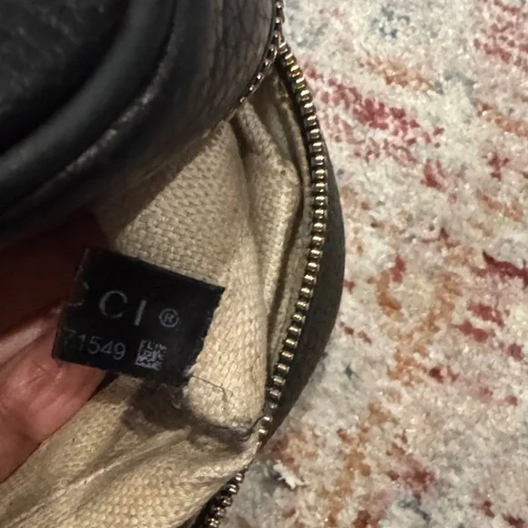 Gucci Disco Crossbody Bag - Picture 10 of 11